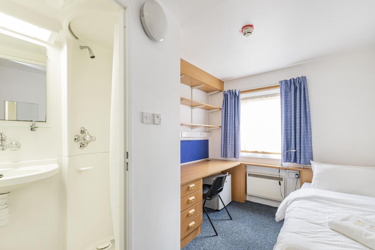 Vibrant Ensuite Rooms, Hatfield - Sk المظهر الخارجي الصورة