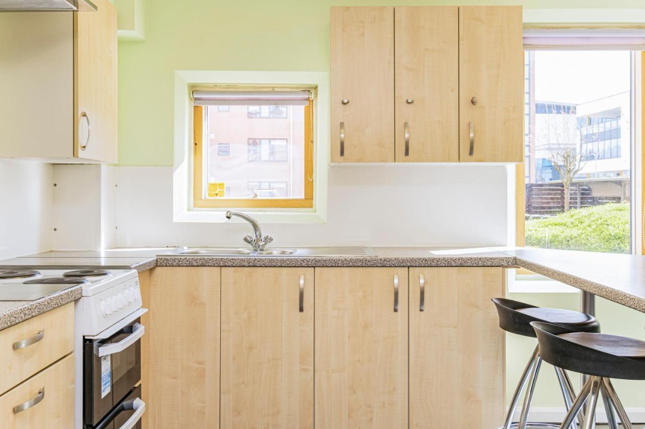 Vibrant Ensuite Rooms, Hatfield - Sk المظهر الخارجي الصورة